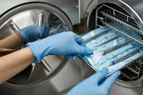 Tìm hiểu về cấu tạo và công dụng của tủ sấy tiệt trùng dụng cụ y tế